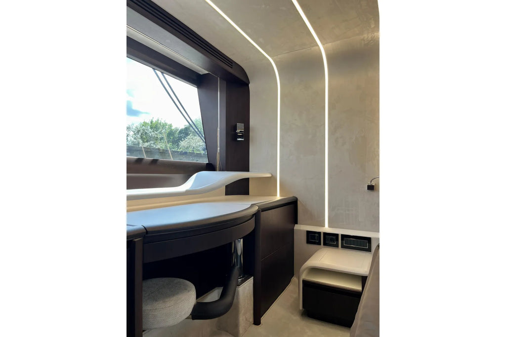 GALEON 700 SKY