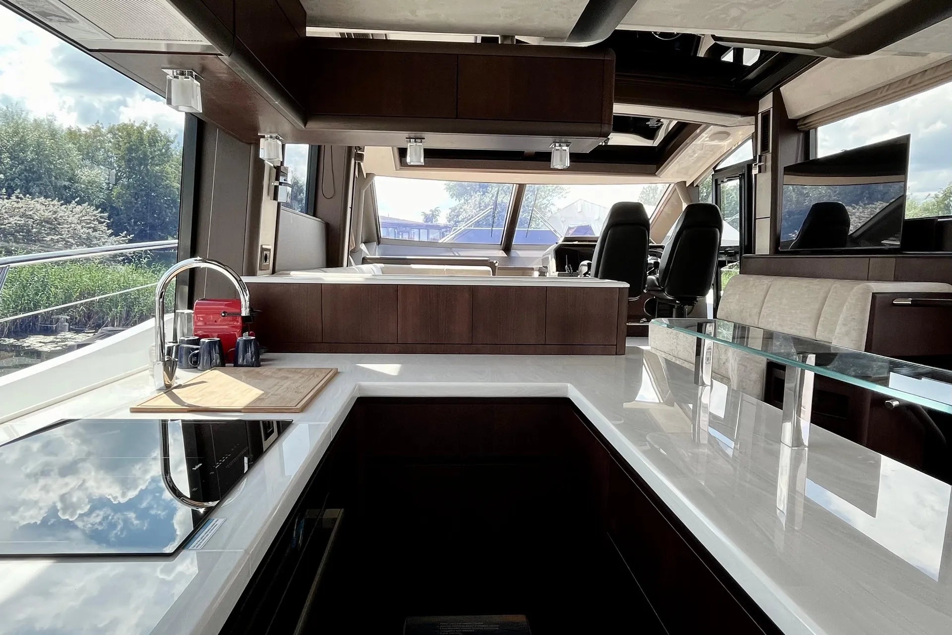 GALEON 700 SKY
