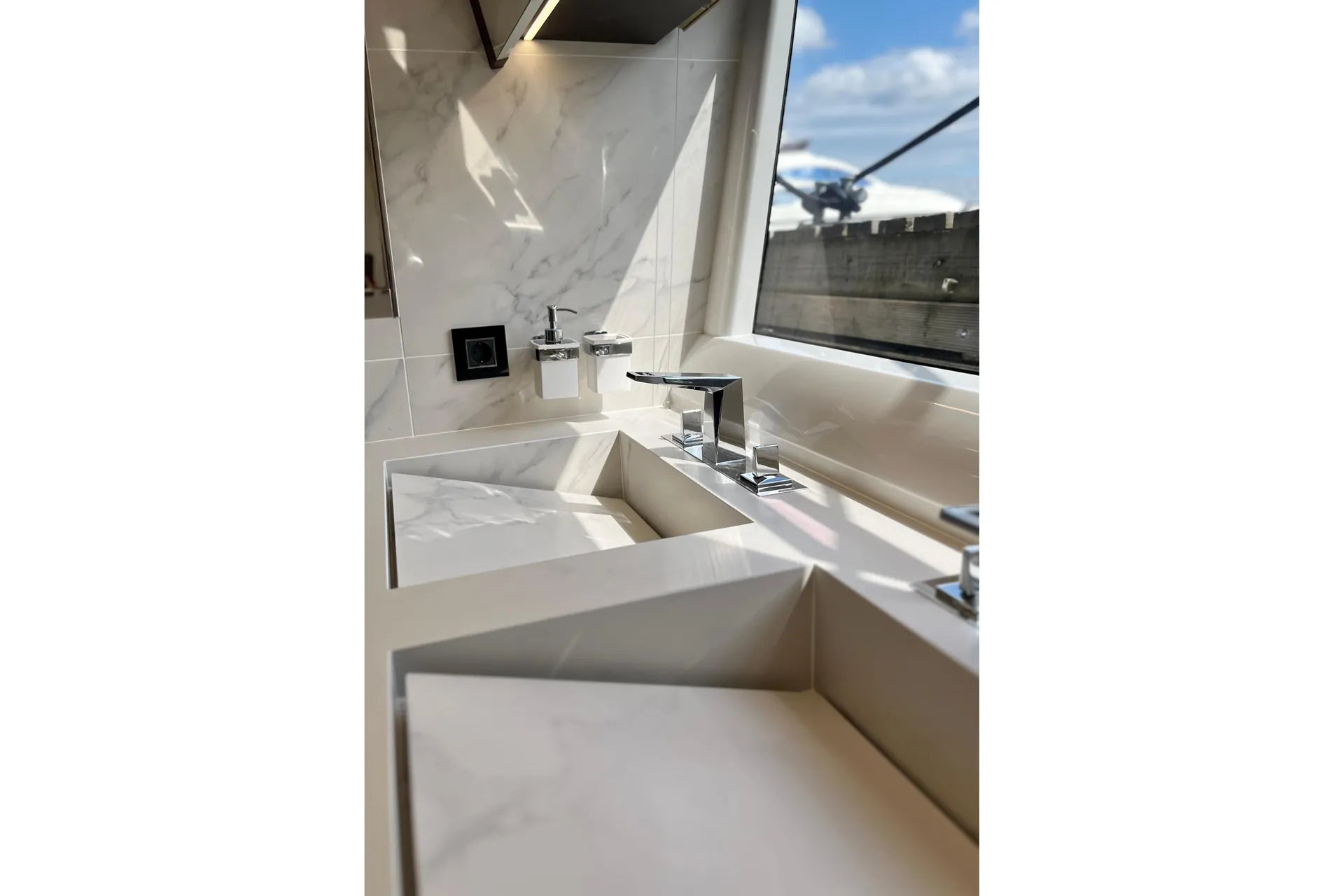 GALEON 700 SKY