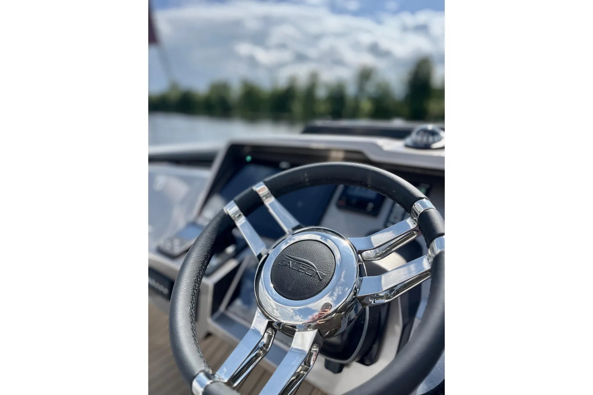 GALEON 700 SKY