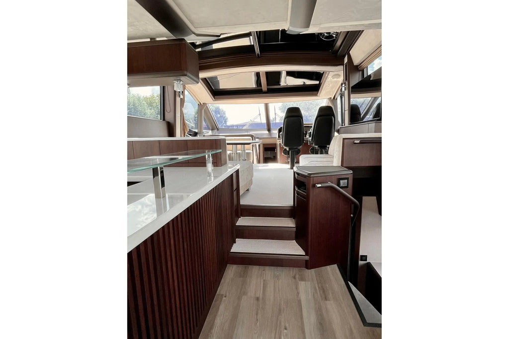 GALEON 700 SKY