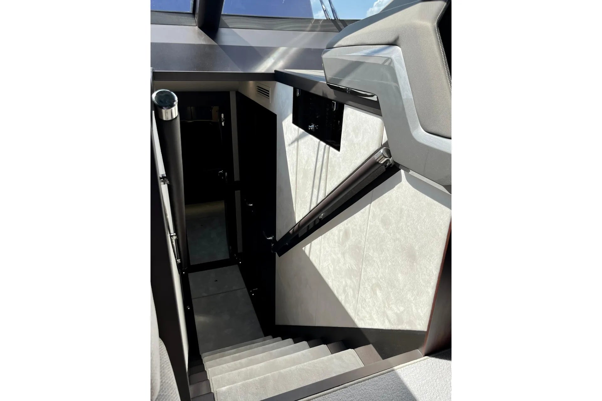 GALEON 700 SKY